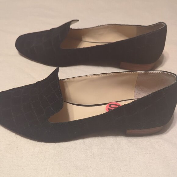 Vince Camuto VP MELLEY Black Loafers Size 10 Velvet Like Patterned Flat - Picture 4 of 8